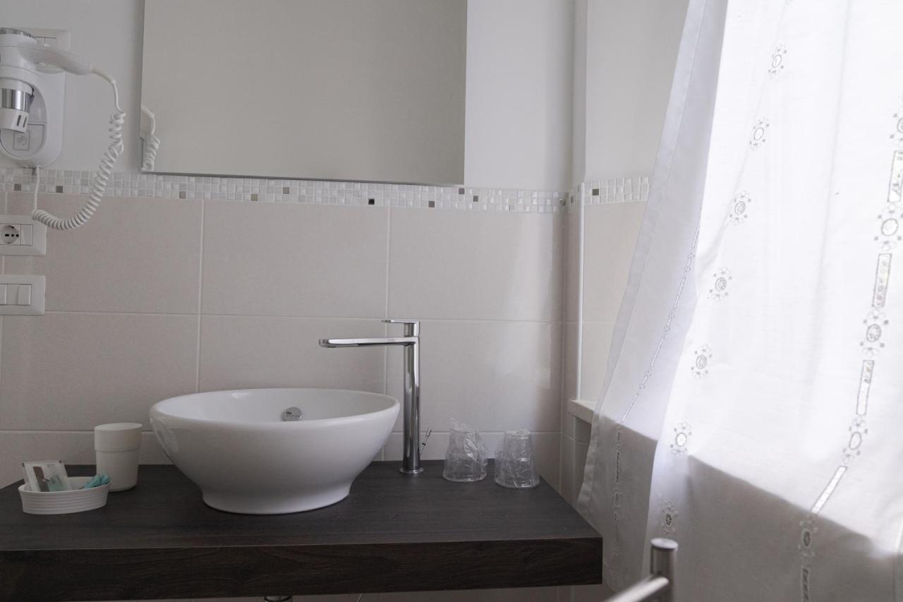Bed and Breakfast Amare Сіроло Екстер'єр фото